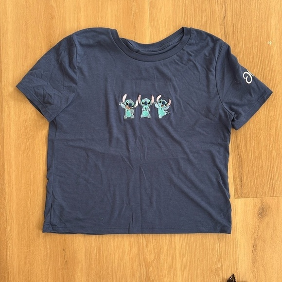 Disney Tops - LILO & stitch tee
